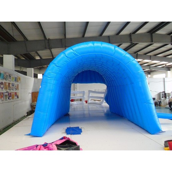 Large Inflatable Helmet Tunnel Large Inflatable Helmet Tunnel